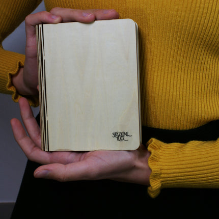 STAZIONELUCE - Wooden Book
