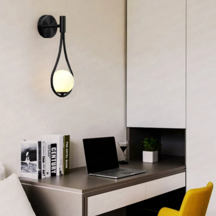 STAZIONELUCE - Clarity wall lamp